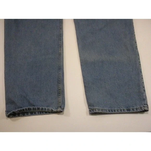 Levi's 550 Jeans Mens 46x32 Blue Denim Relaxed Fit Light Wash Straight - Picture 7 of 13